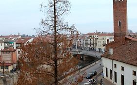 Guest House Ca' Lou Al Teatro Vicenza Exterior photo