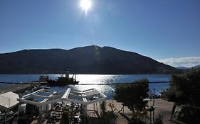 Porto Arimar Hotel Antikyra Exterior photo