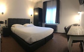 Best hotel Brussel Exterior photo