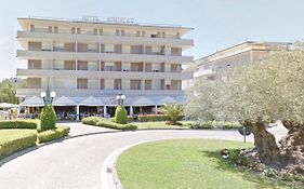 Hotel Adriatico Bibione Exterior photo