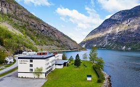 Laerdal Hotel Lærdalsøyri Exterior photo