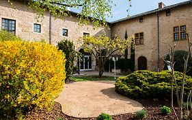 Demeures Et Chateaux L'Abbaye Caladoise - Anciennement Hostellerie Ferme Du Poulet Villefranche-sur-Saône Exterior photo