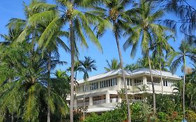 Balboa Apartments Port Douglas Exterior photo