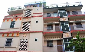 Kundanbazar Guest House Bodh Gaya Exterior photo