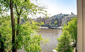 Zwanestein Canal House Bed and Breakfast Amsterdam Exterior photo