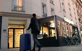 Campanile Paris - Clichy Centre Hotel Exterior photo