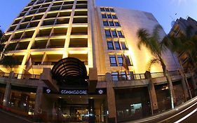 Le Commodore Hotel Beiroet Exterior photo