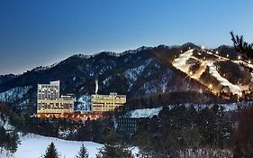 Hanwha Resort Phoenix Park Pyeongchang Exterior photo