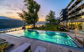 Villa Postillion Am See Millstatt Exterior photo