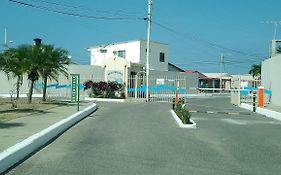 Beach House In Punta Carnero Salinas / Casa Hotel Exterior photo