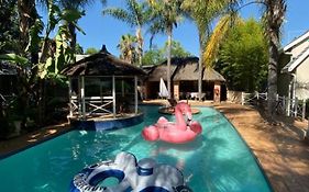 Summerview Guest Lodge Johannesburg Exterior photo