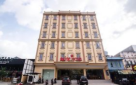 Blitz Hotel Batam Centre Exterior photo