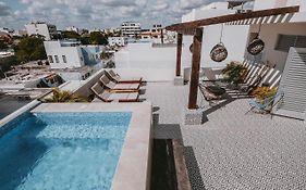 Mora Suites & Apartments By Kalma Playa del Carmen Exterior photo