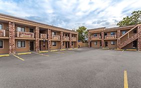 Travelodge By Wyndham South Hackensack Exterior photo