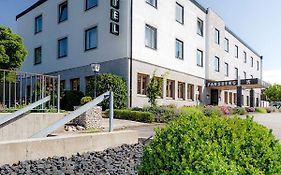 Hotel Parsberg Puchheim Exterior photo