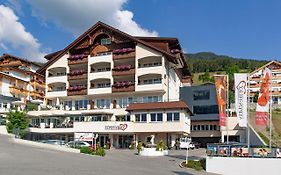 Alpen-Herz Romantik&Spa - Adults Only Hotel Ladis Exterior photo