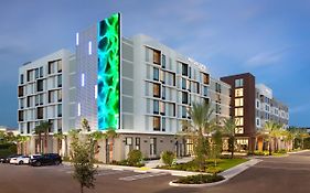 Springhill Suites By Marriott Orlando At Millenia Exterior photo