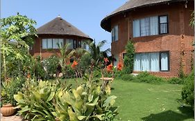 Marcelo Beach Club Hotel Lomé Exterior photo