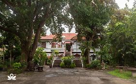 Villa Angela Heritage House Vigan Exterior photo