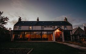 Seafield Arms Hotel Whitehills Exterior photo