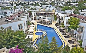 Serpina Hotel (Adults Only) Bodrum Exterior photo