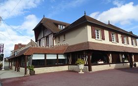 Le Vauban Hotel Merville-Franceville-Plage Exterior photo