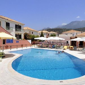 Georges Estates Hotel Stoúpa Exterior photo