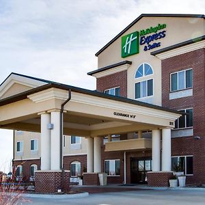 Holiday Inn Express & Suites Nevada By Ihg Exterior photo