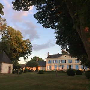 Chateau De Pintray Bed and Breakfast Lussault-sur-Loire Exterior photo