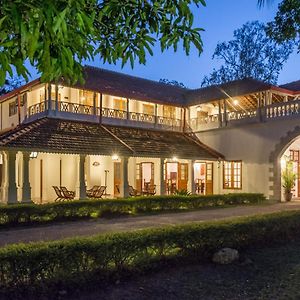 The Sanctuary At Tissawewa Hotel Anuradhapura Exterior photo