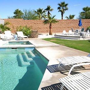 Poolside Modern Wexler Villa Palm Springs Exterior photo