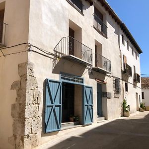 Los Canilleros Hotel Requena Exterior photo