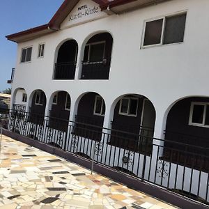Kunta Kinte Hotel Accra Exterior photo