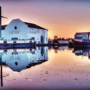 The Wharf Stourport Hotel Exterior photo