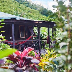 Hibiscus Valley Inn Marigot Exterior photo