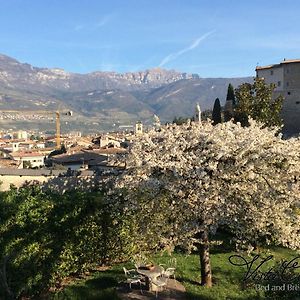 Vista Castello Bed and Breakfast Rovereto  Exterior photo