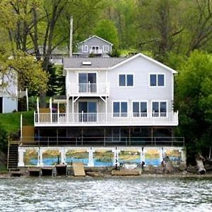 Chateau Du Lac Bed and Breakfast Richfield Springs Exterior photo