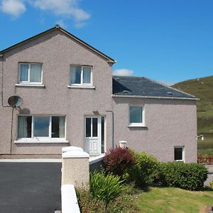 73 Westend, Balallan, Isle Of Lewis Bed and Breakfast Exterior photo