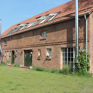 Ferienscheune Kummernitztal Bed and Breakfast Grabow  Exterior photo