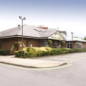 Premier Inn Bracknell Central Exterior photo