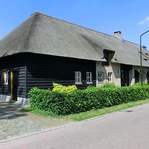 Boerderij&Bakhuis Bed and Breakfast Liempde Exterior photo