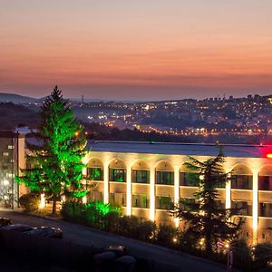 Park Hotel RAYA Garden Veliko Tarnovo Exterior photo