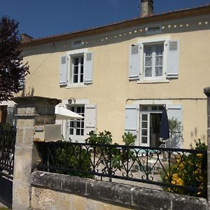 Le Cerisier Et Le Petit Cerisier Appartement L'Etang des Faures Exterior photo