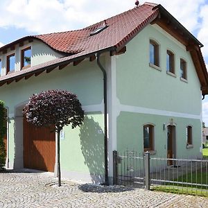 Modern Apartment In Bavaria With Garden Eslarn Exterior photo