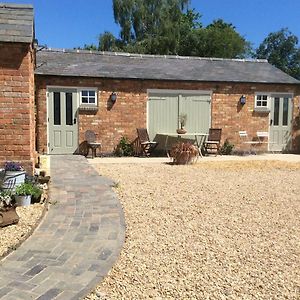 The Rear Of The Plough,Everdon. Bed and Breakfast Daventry Exterior photo