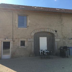 La Chambre Des Avives Hotel Montigny-sur-l'Ain Exterior photo