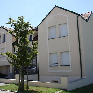 Lieblingsort Appartement Neusiedl am See Exterior photo