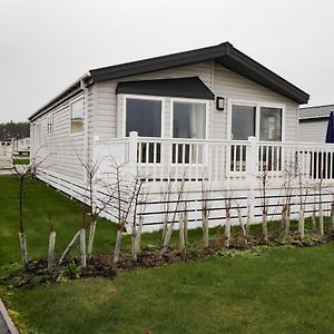 3 Bedroom Lodge At Pevensey Bay Exterior photo