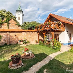 U Starenky Appartement Dolní Bojanovice Exterior photo