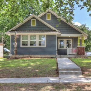 Vals Eclectic Classen Cottage Oklahoma City Exterior photo